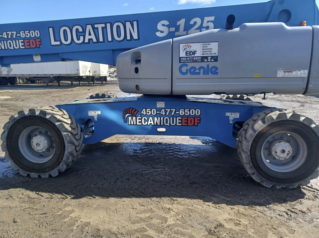 Genie S125 Nacelle télescopique 125' carburant