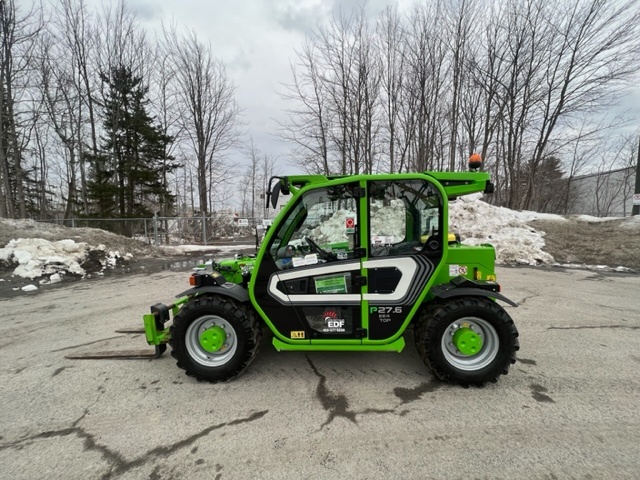 Merlo 27.6 Top Chariot élévateur télescopique 6000 lbs à Carburant