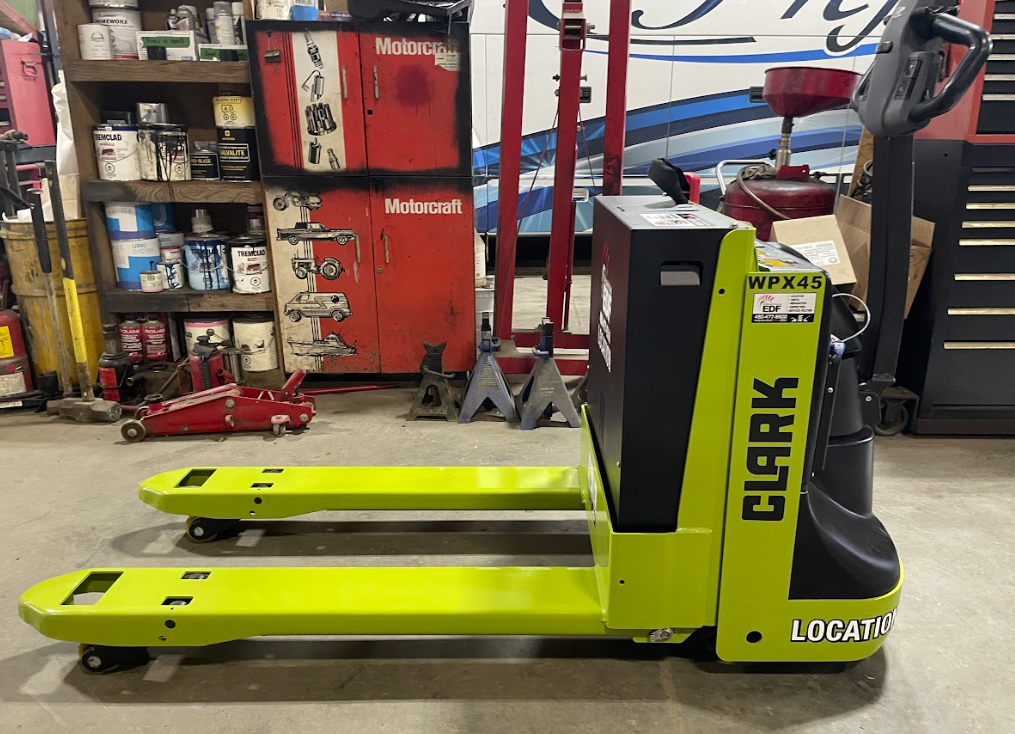CLARK WPX45 4500 lbs electric pallet truck