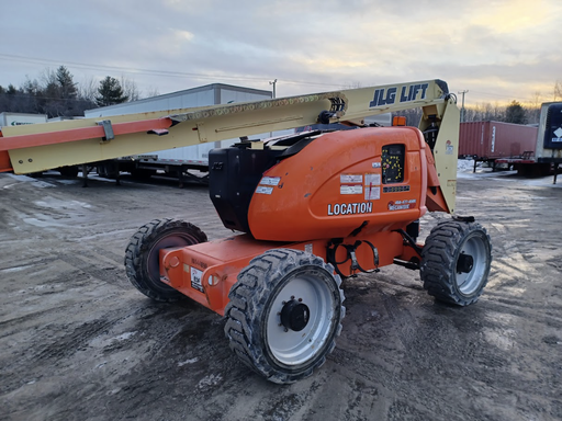 JLG 600AJ Nacelle articulée 60' gaz & propane